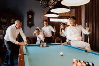 Goście zatrzymujący się w obiekcie Żabi Dwór - HOTEL - RESTAURACJA - SPA