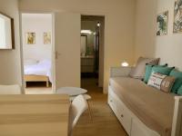 Posteľ alebo postele v izbe v ubytovaní Appartement T2 Rénové à 2 min de la Plage, Centre Seignosse, Tout à Pied, Draps et Ménage Inclus - FR-1-239-812