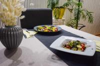 Jídlo v penzionu – hostince nebo okolí