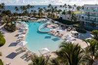 Piscina en o cerca de Serenade Punta Cana Beach & Spa Resort