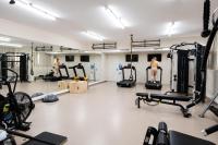 Posilňovňa alebo fitness centrum v ubytovaní Brown Beach Chalkida Kosher Resort, a member of Brown Hotels