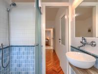 Kúpeľňa v ubytovaní Apartment Nika-7 by Interhome