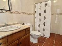 Kúpeľňa v ubytovaní Apartamento cerca de la playa Torrecilla