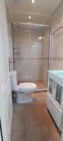 Koupelna v ubytování PMT10 - Townhouse Bravomar 8, pool, 4 bedroom