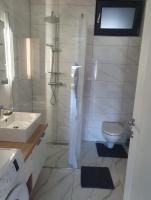 Koupelna v ubytování Apartmani Zlata