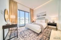 Postel nebo postele na pokoji v ubytování Exclusive Deal! Luxury 4BR Villa on Al Dana Island by Deluxe Holiday Homes