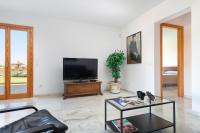 A television and/or entertainment centre at Sa Carrotja