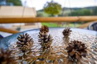 Vonkajšia záhrada v ubytovaní Glamping Pod Gwiazdami Pietrusza Wola