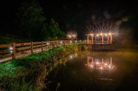 Príroda v okolí luxusného stanu