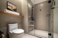 Atour Hotel Tianjin Zhongbei Haitai Industrial Parkにあるバスルーム