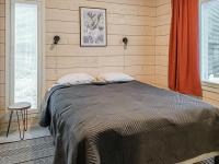 Postel nebo postele na pokoji v ubytování Holiday Home Villa korpi by Interhome