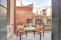 Balkón alebo terasa v ubytovaní Grimaldi Apartments Cannaregio