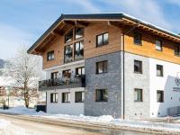 The building in which Az apartmant is located