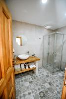 Koupelna v ubytování Kallinos Boutique Hotel