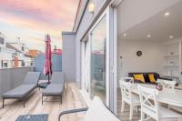 Posezení v ubytování Modern Penthouse with Private Terrace