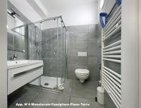 Kúpeľňa v ubytovaní 3V Apartments Bardolino