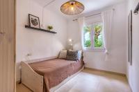 A bed or beds in a room at La casa Escaniana