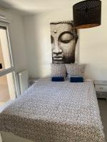 Posteľ alebo postele v izbe v ubytovaní Maison 100m2 - Jaccuzzi, Jardin, 10 min plages