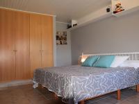 A bed or beds in a room at Pedralta CostaBravaSi