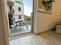 Balkon lub taras w obiekcie Apartment Rosnička, Perfect Location with 24h Checkin, Balcony, AC & Free Parking