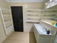 Kuchnia lub aneks kuchenny w obiekcie Apartment Rosnička, Perfect Location with 24h Checkin, Balcony, AC & Free Parking