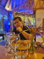 Επισκέπτες που μένουν στο Terra Luna Lodge