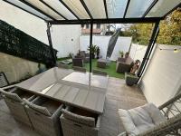 Posedenie v ubytovaní Nid douillet avec terrasse