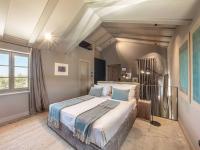 Posteľ alebo postele v izbe v ubytovaní San Canzian Hotel & Residences - Small Luxury Hotels of the World