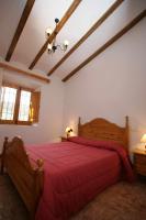 Postel nebo postele na pokoji v ubytování Casa rural El Salero Moratalla piscina y chimenea