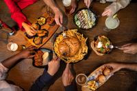 Jídlo v hotelu nebo okolí