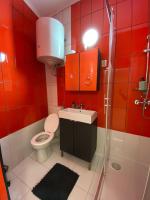 A bathroom at Yes, yes! lovely apartment good amenities Budapest center