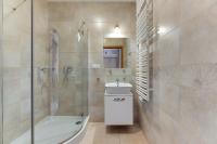Kúpeľňa v ubytovaní Flatbook - City Center SPA Apartments Toruńska