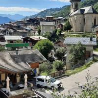 Peisaj natural din apropierea acestui chalet