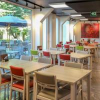 Restoran või mõni muu söögikoht majutusasutuses Floreal La Roche-en-Ardenne