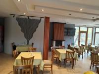 Afbeelding uit fotogalerij van Хотел Велена in Apriltsi