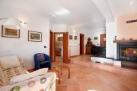 Posedenie v ubytovaní Casa Elena