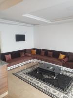 TV a/nebo společenská místnost v ubytování Résidence jerba 4