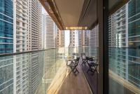 Balkón nebo terasa v ubytování Luton Vacation Homes - Tranquil 2BR Haven in the Heart of Dubai Marina- 28AB04