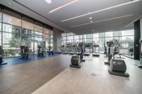 Fitness centrum a/nebo fitness zařízení v ubytování Luton Vacation Homes - Tranquil 2BR Haven in the Heart of Dubai Marina- 28AB04