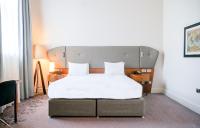 Postel nebo postele na pokoji v ubytování DoubleTree by Hilton Hotel & Spa Liverpool