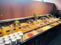 Jídlo v aparthotelu nebo okolí