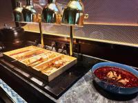 Jídlo v aparthotelu nebo okolí