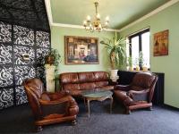 Część wypoczynkowa w obiekcie Hotel Cade