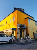 Budova, v ktorej sa hotel nachádza