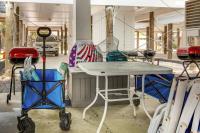 Grundriss der Unterkunft Deeded Beach Access- 10 min Walk to Hangout