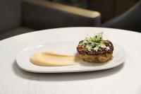 Jídlo v hotelu nebo okolí