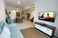 TV a/nebo společenská místnost v ubytování Apartamento de 2 Dormitorios en Hard Rock Golf