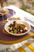 Jídlo v hotelu nebo okolí