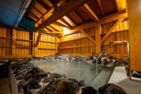 Where to Stay in Kusatsu Onsen 2026: 15 Inns Around Yubatake Compared, Winter Snow and Booking Tips