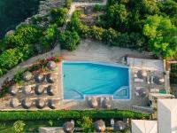 Bazén v ubytovaní Costa Smeralda alebo v jeho blízkosti
